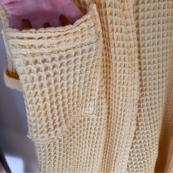 One Wednesday for Jilly Box Yellow Waffle Knit Robe - Picture 7 of 10